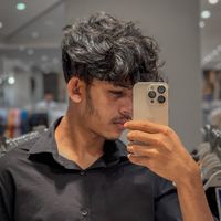 _.shemal._