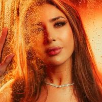 جنات إفهمني حبيبي