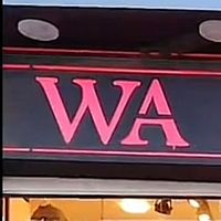 wa.by.moschi.outfi