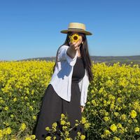 stylish_lady_dz