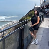 crislina29_08