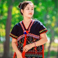 original sound - နီၢ် သီ သံၣ် ဖီ 🤍💙❤