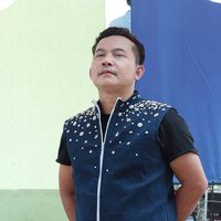 เสียงต้นฉบับ - ผู้ใหญ่บ้าน มักม่วน