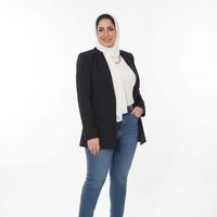 dr.amirakassem