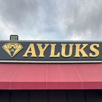 ay_luks