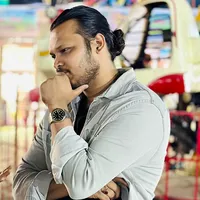 সবুজের বুকে লাল ২