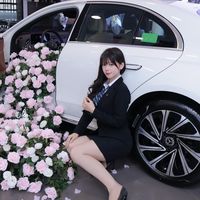 nhạc nền - Uyên Nhii Mercedes 🇻🇳