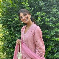 nimraali866