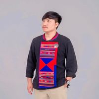 2.akha