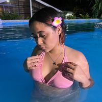 nathaly__2555