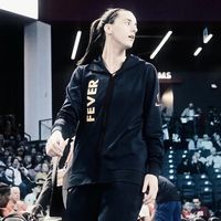 hearts4wnba