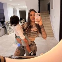 laury_saavedra__23
