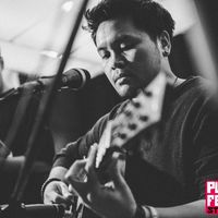 Alex Munan Selendang Biru Cover