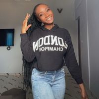 nellybayala