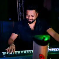 Me Kamani