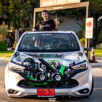 เสียงต้นฉบับ - ตากล้อง M O รถมือสองแปดริ้ว