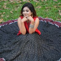 alisha...khan47
