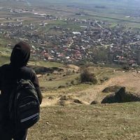 akhi_flamur