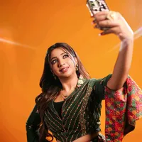 original sound - shreyafangirl