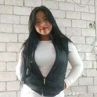 25_vanessa