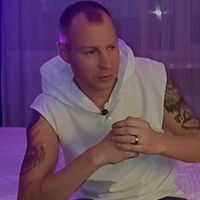 скорпиона жизнь не сломала