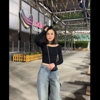 258lela