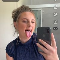 monique_h99