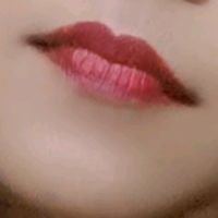 lipsingril4
