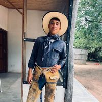 moises70604