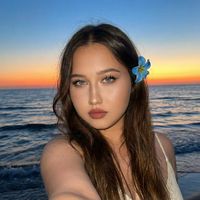 selinaylord