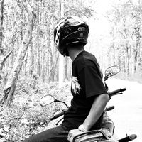 abhi_c_tharu0
