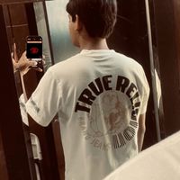 alexis_lzrrr55