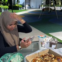 eiisyaa._
