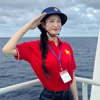 Áo rộng và áo bó