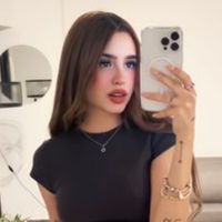 valeria_83941