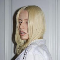 LA