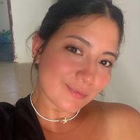 kellyguzman112
