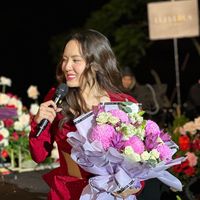 nhạc nền - Fan ca sĩ Phương Linh xinh đẹp