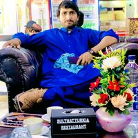 lalariazmirwani1