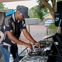 groovesandneedlez