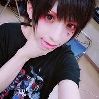 自傷無色まふまふ