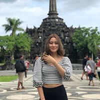 lauratheux