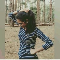 yasmine_rihana_