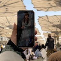 suara asli - 🕊🍃💕버릇없는 아가씨💕🍃🕊