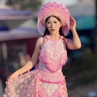 เสียงต้นฉบับ - ເອື້ອຍວີ"ສາວຕົວເລັກສູ້ກັບຊີວີດ