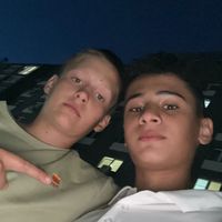 user1920673441495
