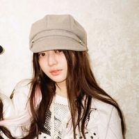 minjuslefttoehair