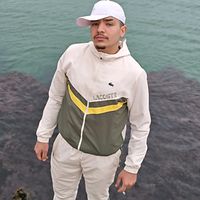 amine_tahidousti