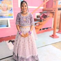 itz_yuh_gyal_priya
