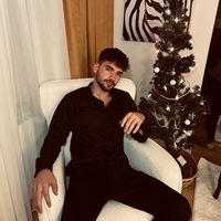 guclu_ozgur_